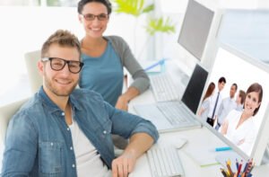 Fotografía del equipo de trabajo de las empresas. Si hablamos del sitio web.
